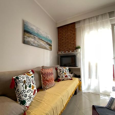 Penny'S Luxury City Apartment Szaloniki Kültér fotó